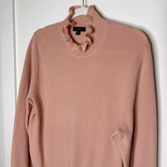 J. Crew Ruffleneck Merino Wool Sweater Turtleneck Pullover Blush Pink Size XL - Picture 4 of 8